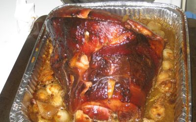 Balsamic-And Dijon-Glazed Ham With Roasted Pearl Onions