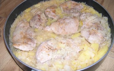 Polish Pork chops with Sauerkraut