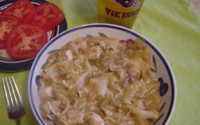 Chicken and Pasta in Wine Cheddar Sauce